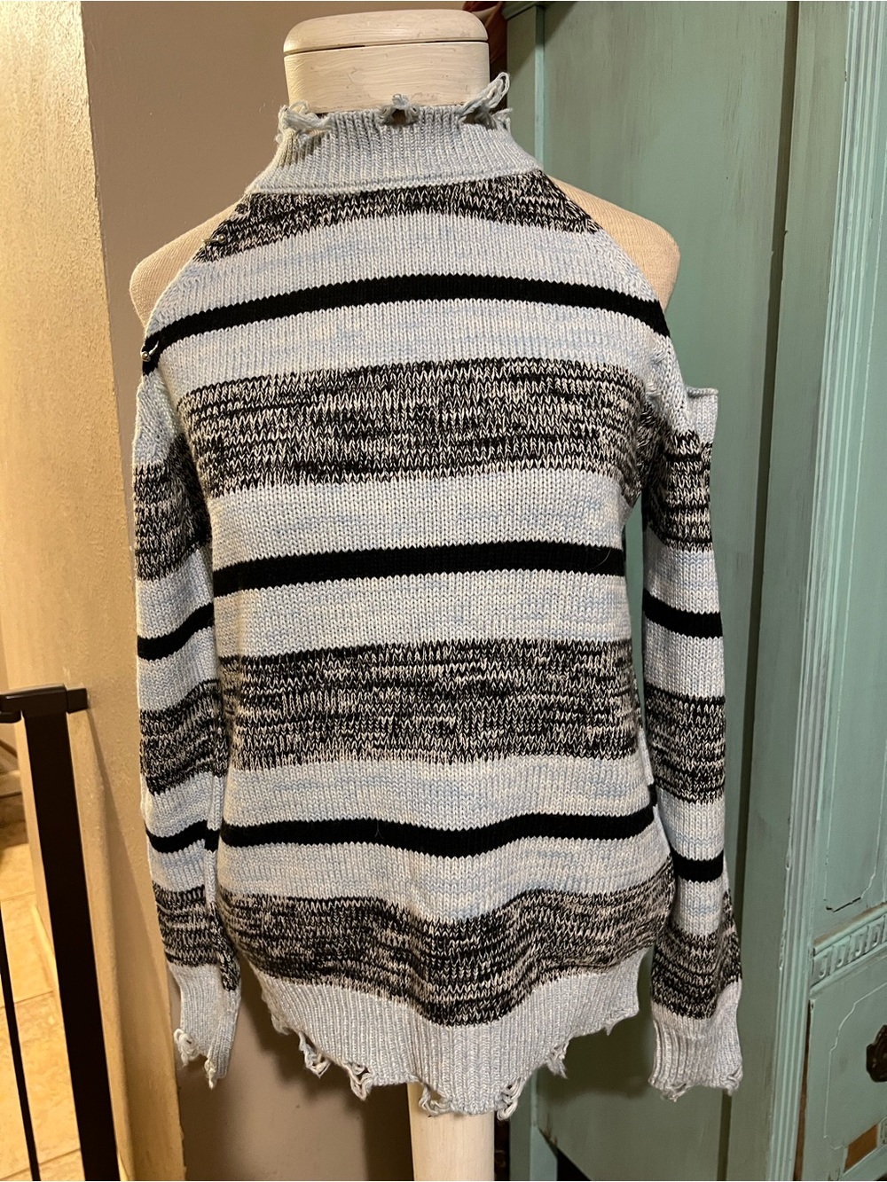 Pinko Italy Cold Shoulder Wool Blend Mock Neck Sweater Luxury Grunge X-Small XS